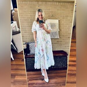 Posh White Floral Midi Dress